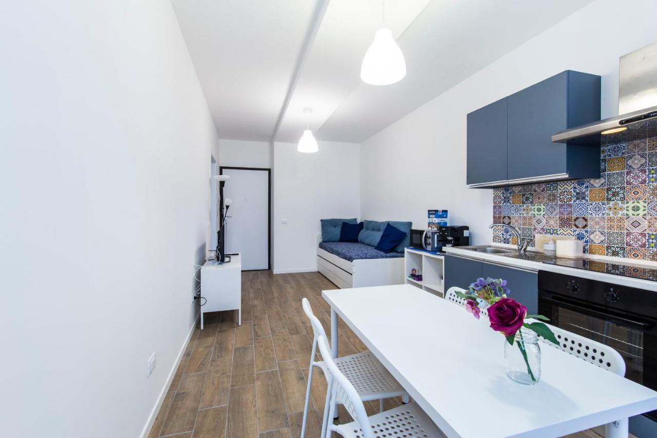 Noto 10 Appartement Milaan Buitenkant foto